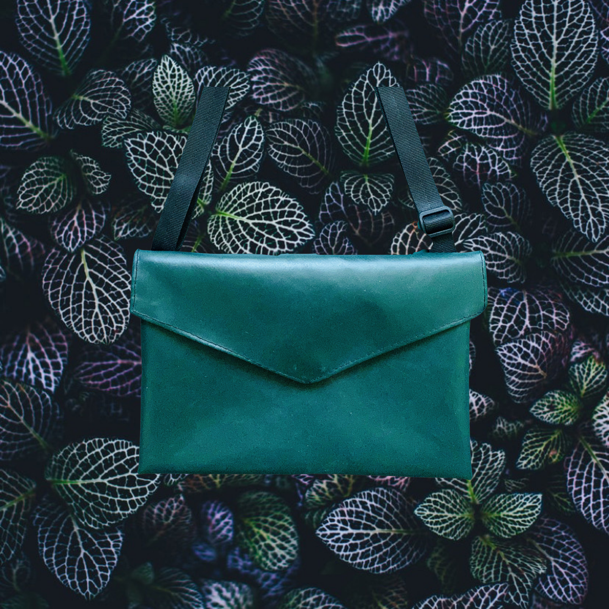 CLUTCH BLACHE DARK GREEN MATT