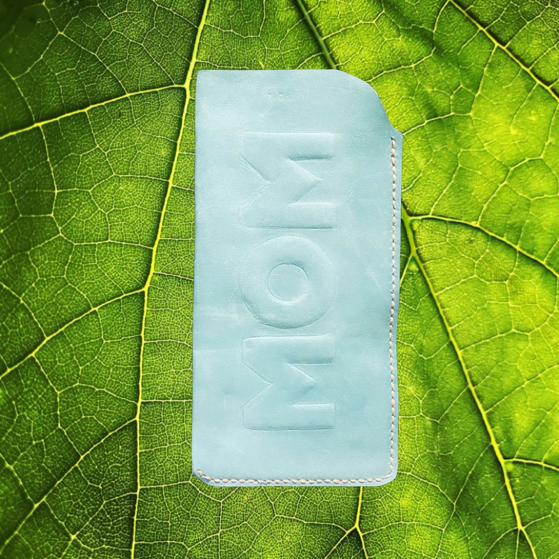LEATHER CASE TURQUOISE “MOM”